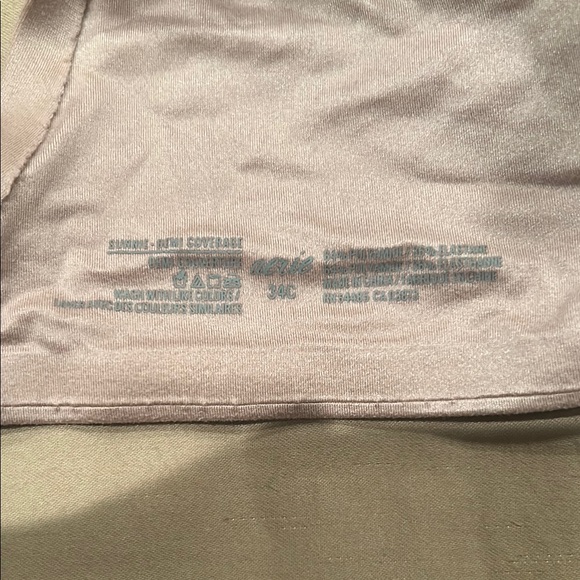 aerie sunnie Demi Molded Cup Bra with Adjustable Straps - Picture 4 of 4